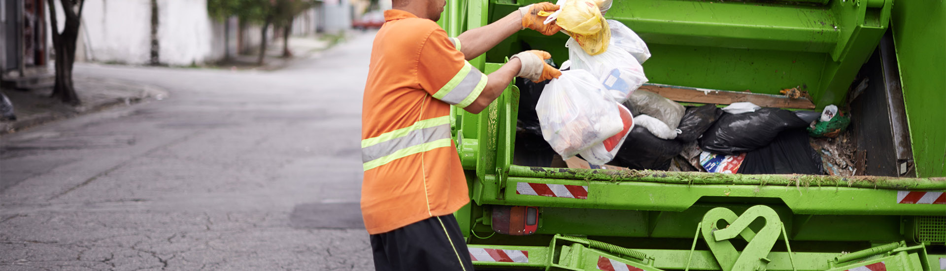 What to Consider When Buying Waste Collection Trucks in Australia